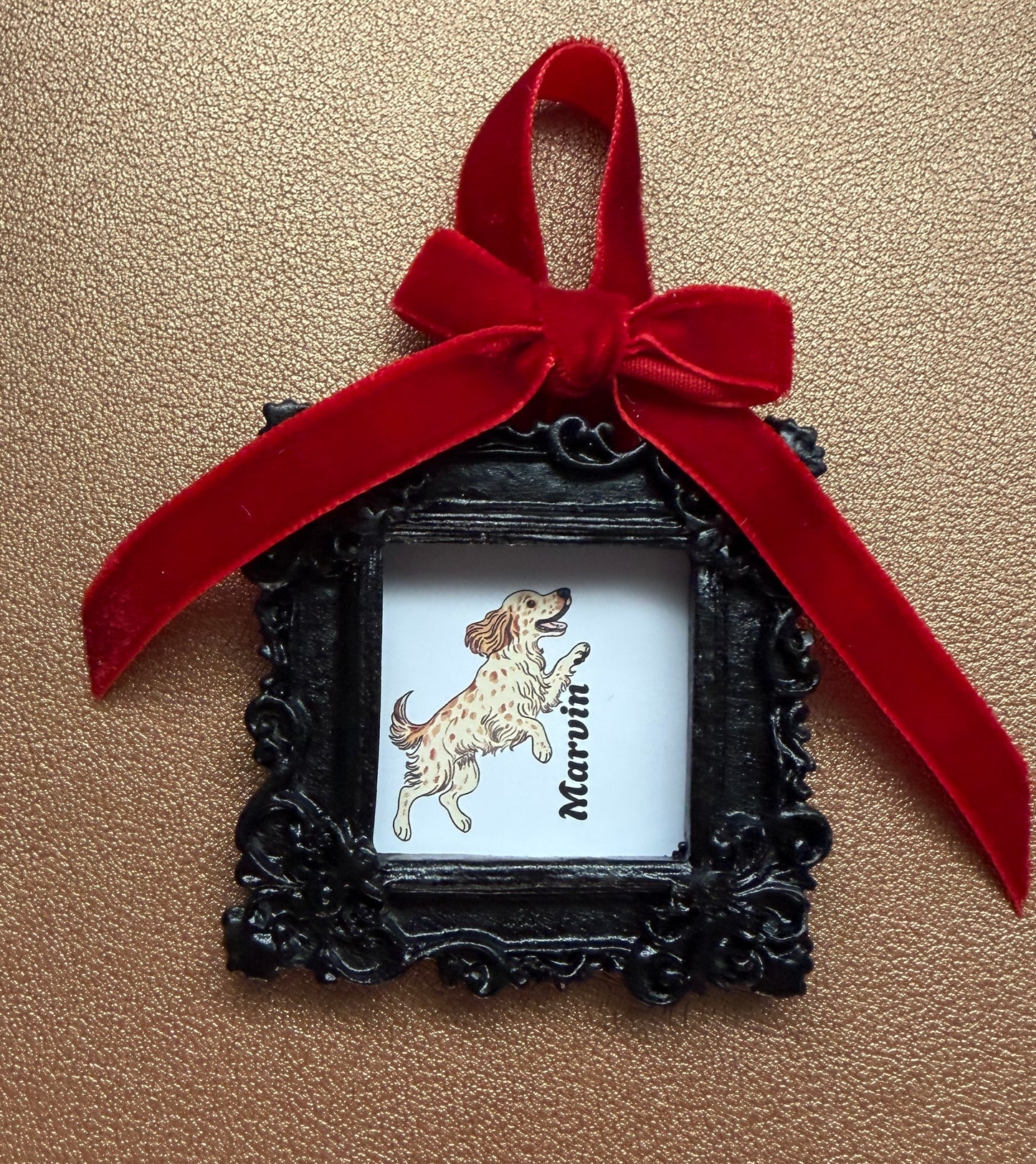 Custom Pet Ornament W/Vintage Frame